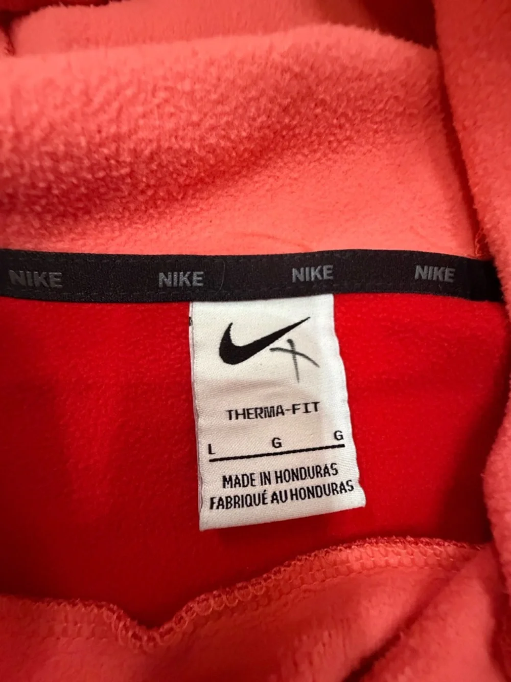 Men’s Nike Red Two-Tone Heather Pullover Therma-Fit Hoodie, L